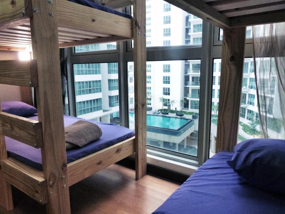 Ostello Regalia Skypool Klcc Kuala Lumpur Esterno foto
